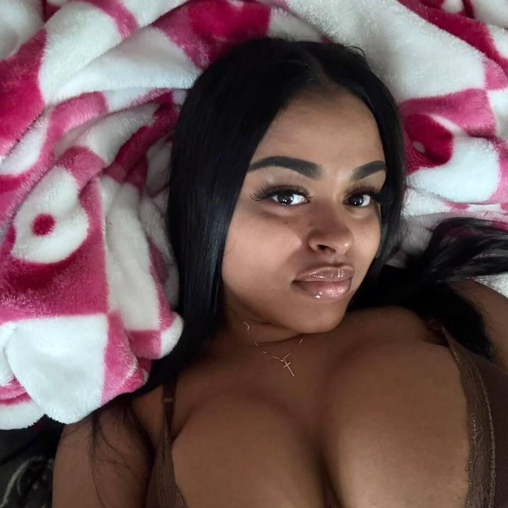 
                        Juli
                     is Female Escorts. | Kingston | Ontario | Canada | canadatopescorts.com 