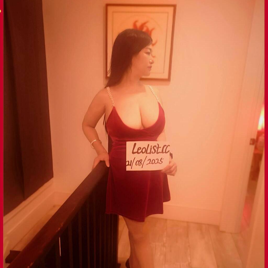 
                        Suki/Vivian
                     is Female Escorts. | Hamilton | Ontario | Canada | canadatopescorts.com 