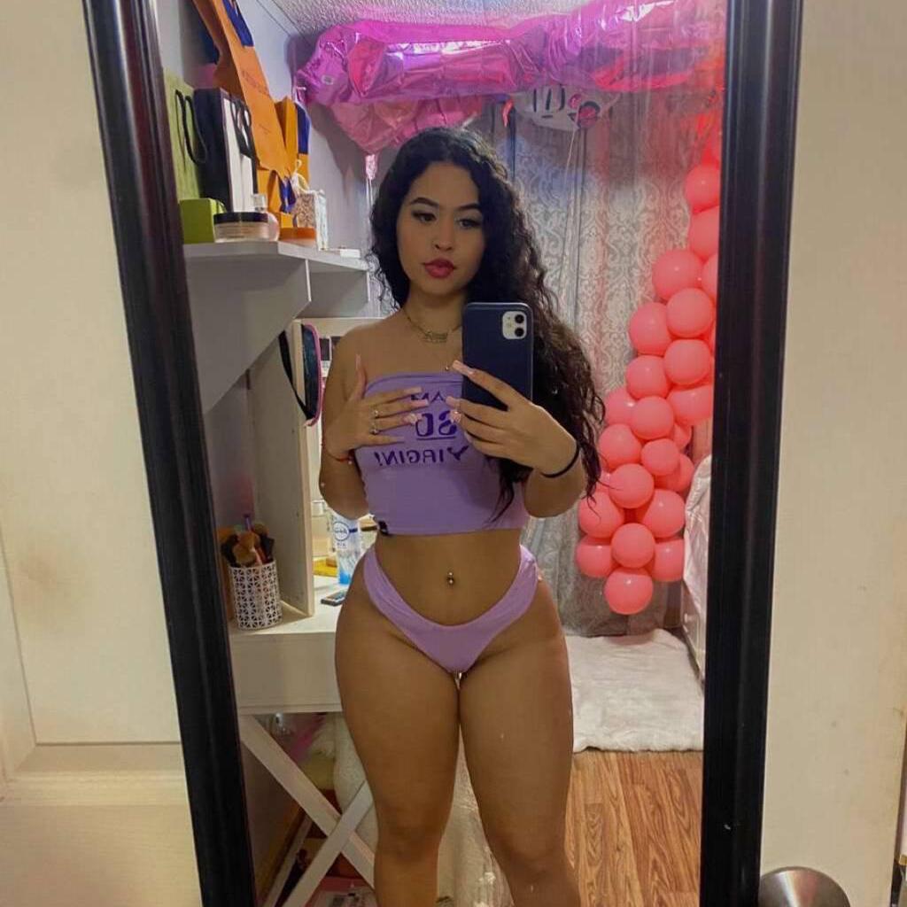
                        Anna
                     is Female Escorts. | Kelowna | British Columbia | Canada | canadatopescorts.com 