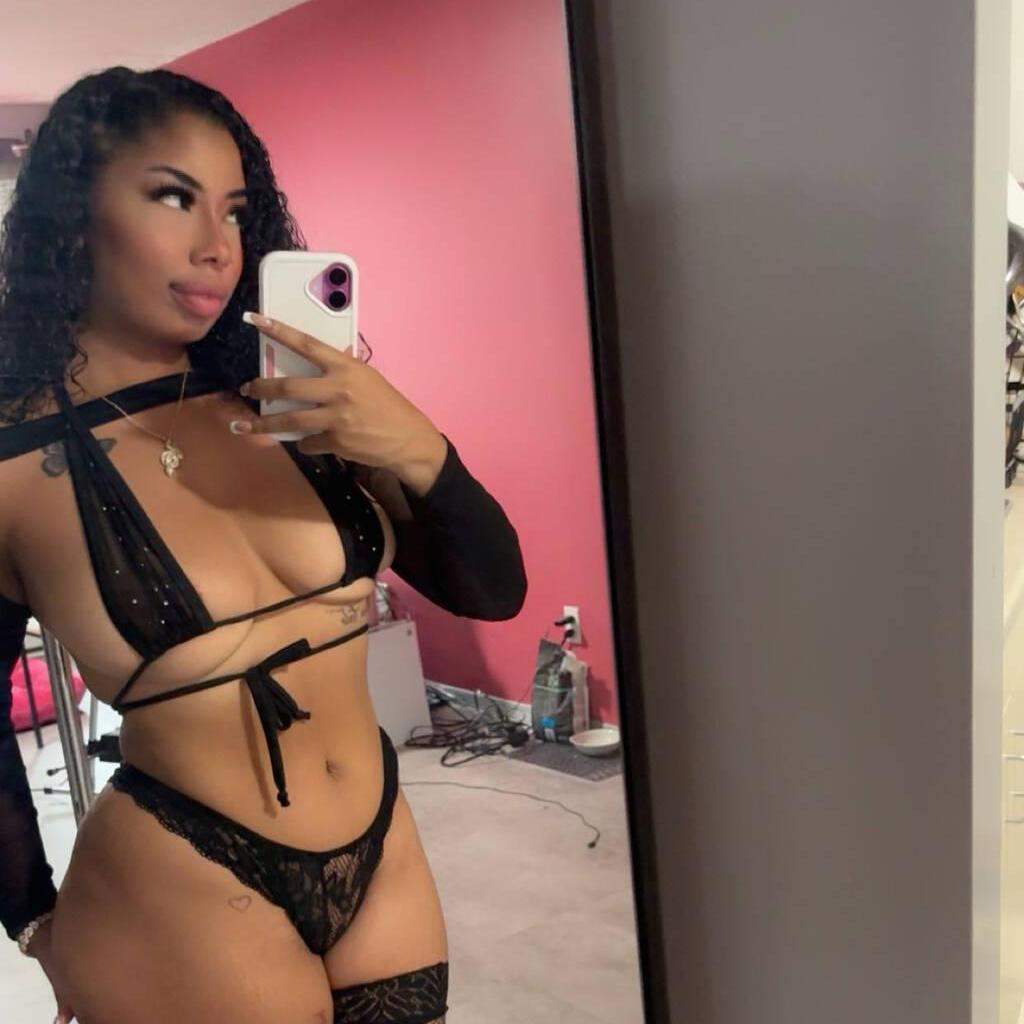 
                        Lena
                     is Female Escorts. | Thunder Bay | Ontario | Canada | canadatopescorts.com 