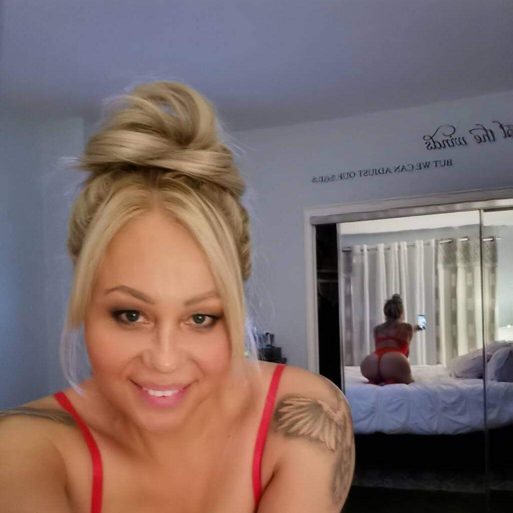 
                        Amity
                     is Female Escorts. | Winnipeg | Manitoba | Canada | canadatopescorts.com 