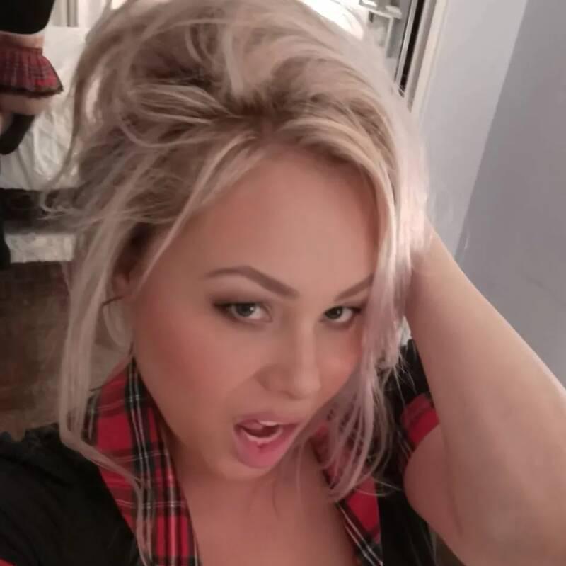 
                        Amity
                     is Female Escorts. | Winnipeg | Manitoba | Canada | canadatopescorts.com 