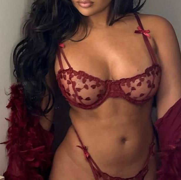 
                        mia
                     is Female Escorts. | Niagara | Ontario | Canada | canadatopescorts.com 