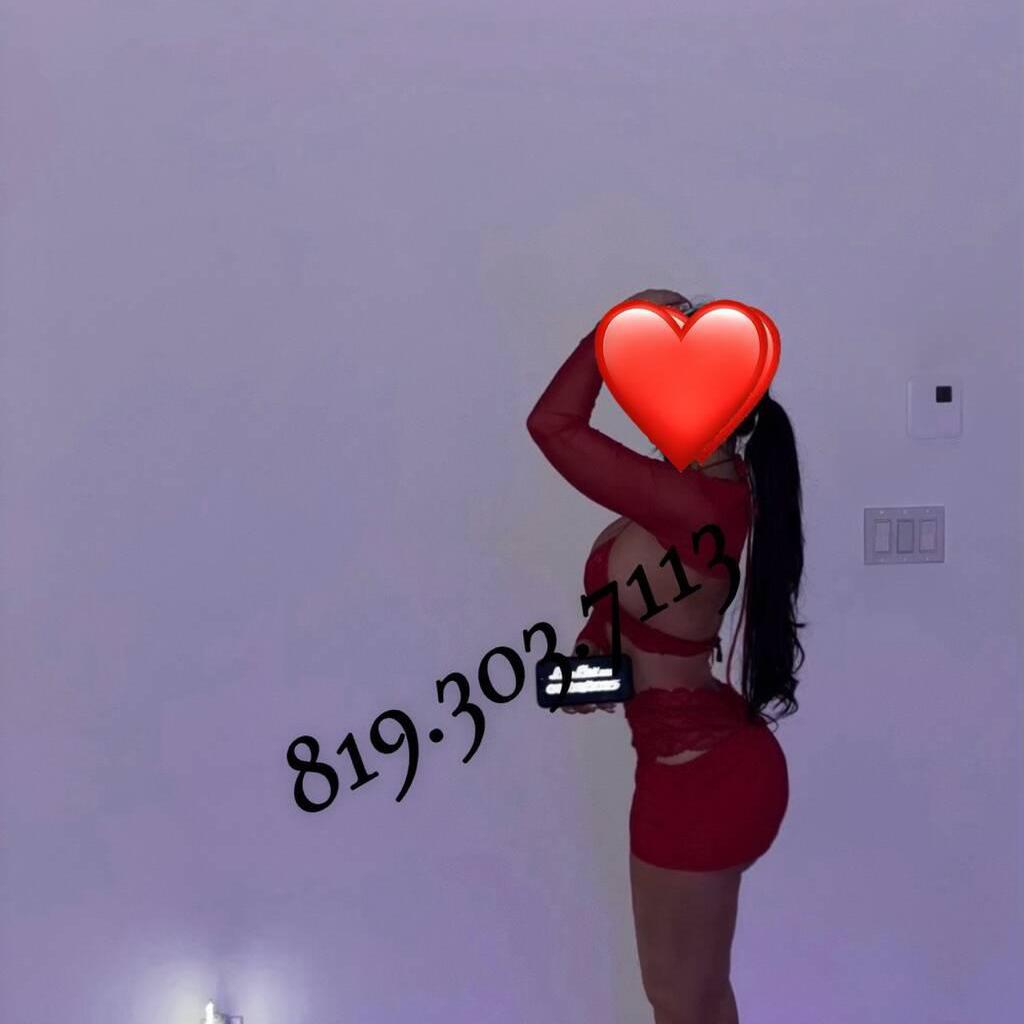 
                        Valentina
                     is Female Escorts. | Quebec City | Quebec | Canada | canadatopescorts.com 