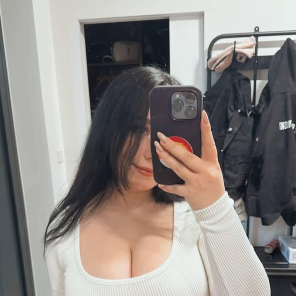 
                        Merveille
                     is Female Escorts. | Sherbrooke | Quebec | Canada | canadatopescorts.com 