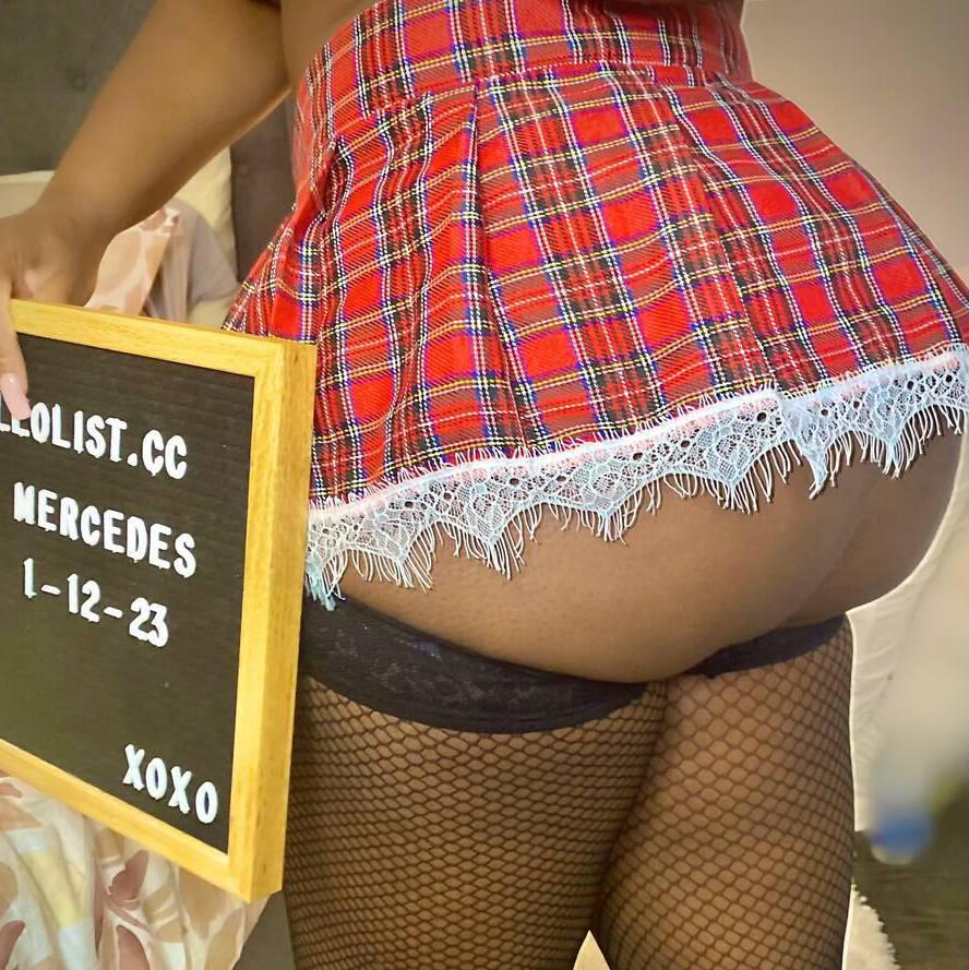 
                        Mercedes THE MOST WANTED
                     is Female Escorts. | Winnipeg | Manitoba | Canada | canadatopescorts.com 
