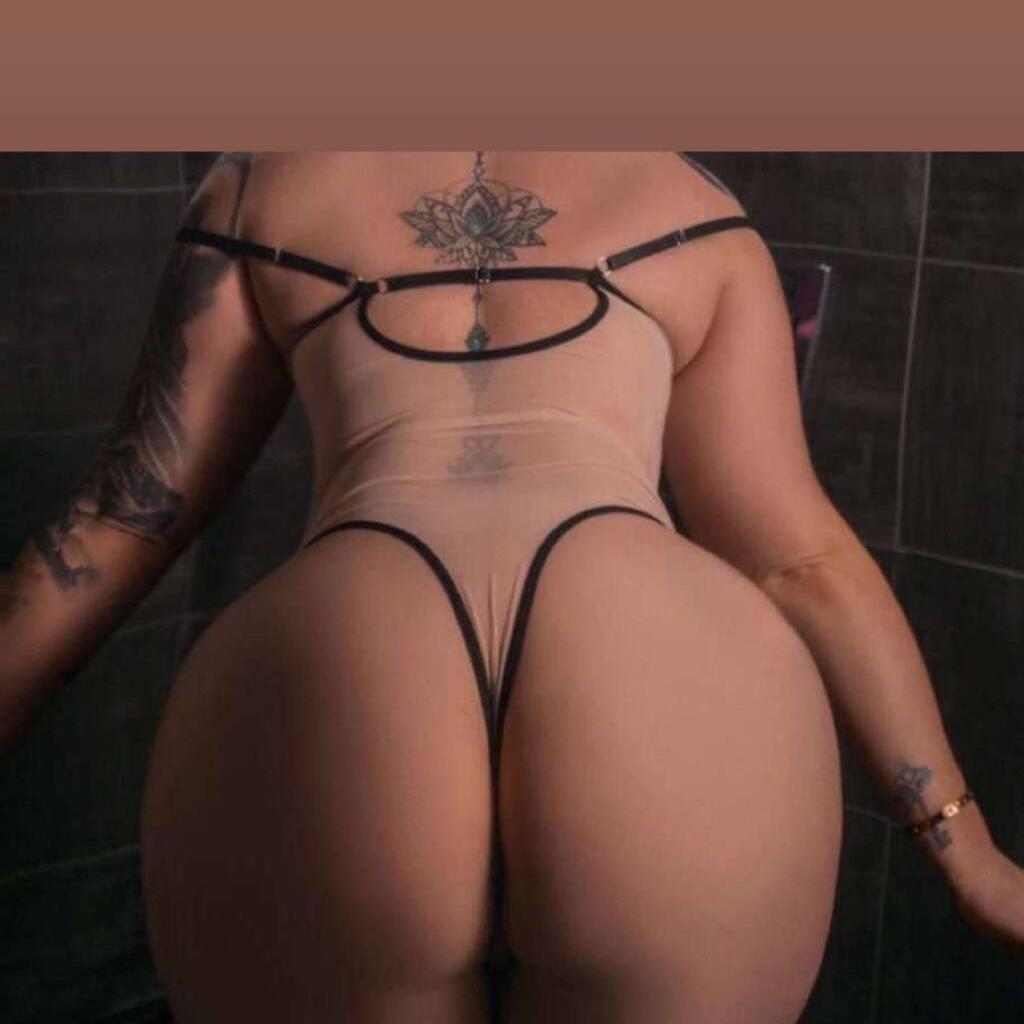 
                        Megan
                     is Female Escorts. | Barrie | Ontario | Canada | canadatopescorts.com 