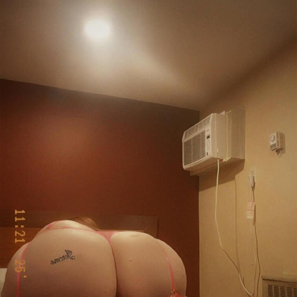 
                        Ginger
                     is Female Escorts. | windsor | Ontario | Canada | canadatopescorts.com 