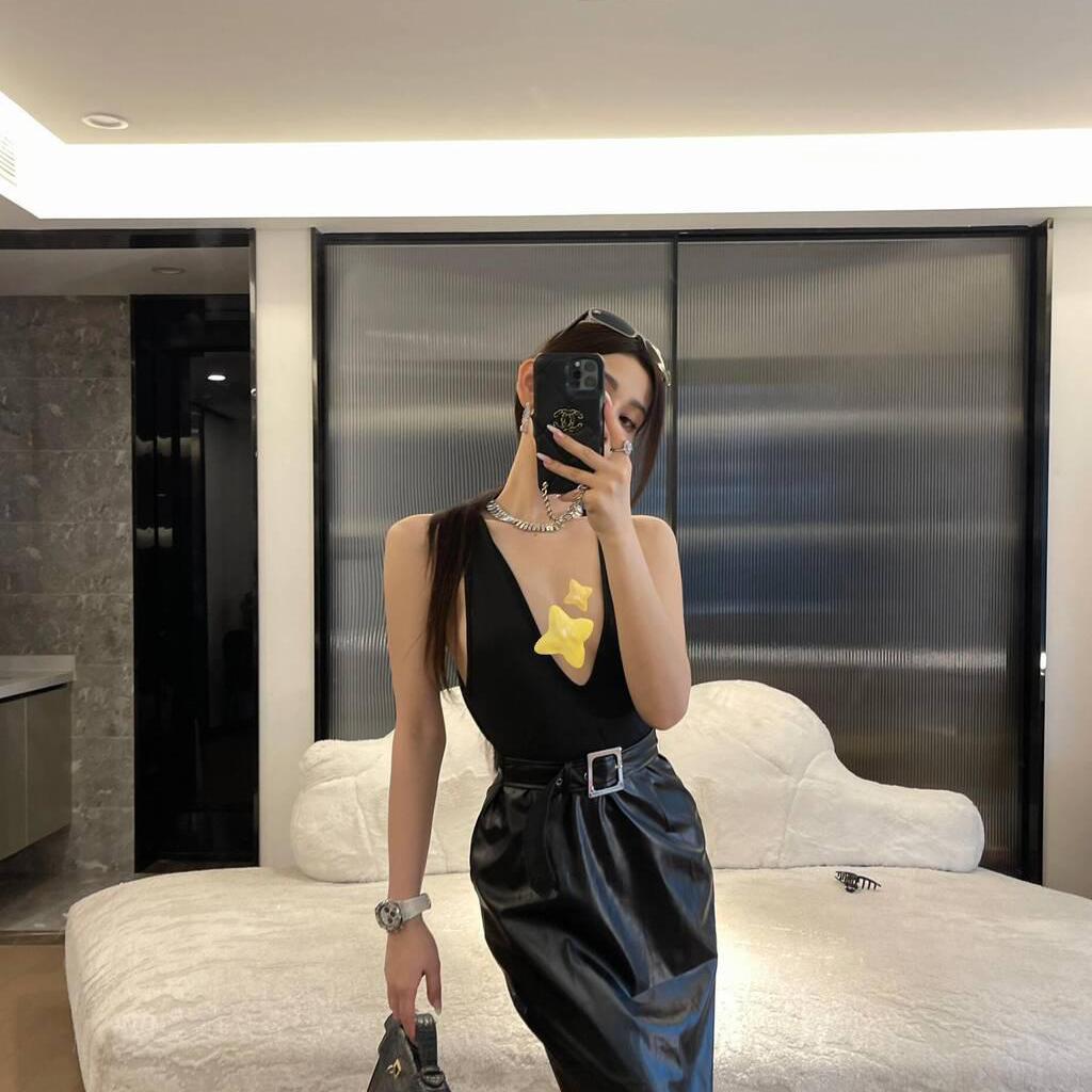 
                        Asian, White, Indian
                     is Female Escorts. | Vancouver | British Columbia | Canada | canadatopescorts.com 