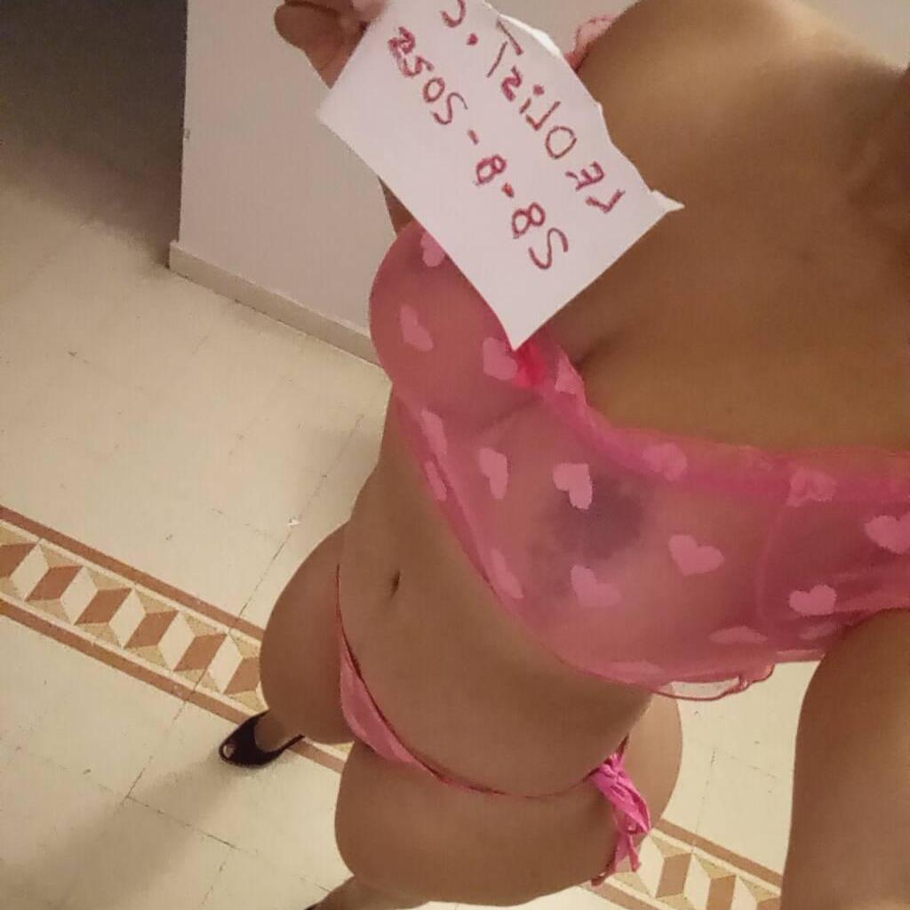 
                        Alahía
                     is Female Escorts. | windsor | Ontario | Canada | canadatopescorts.com 