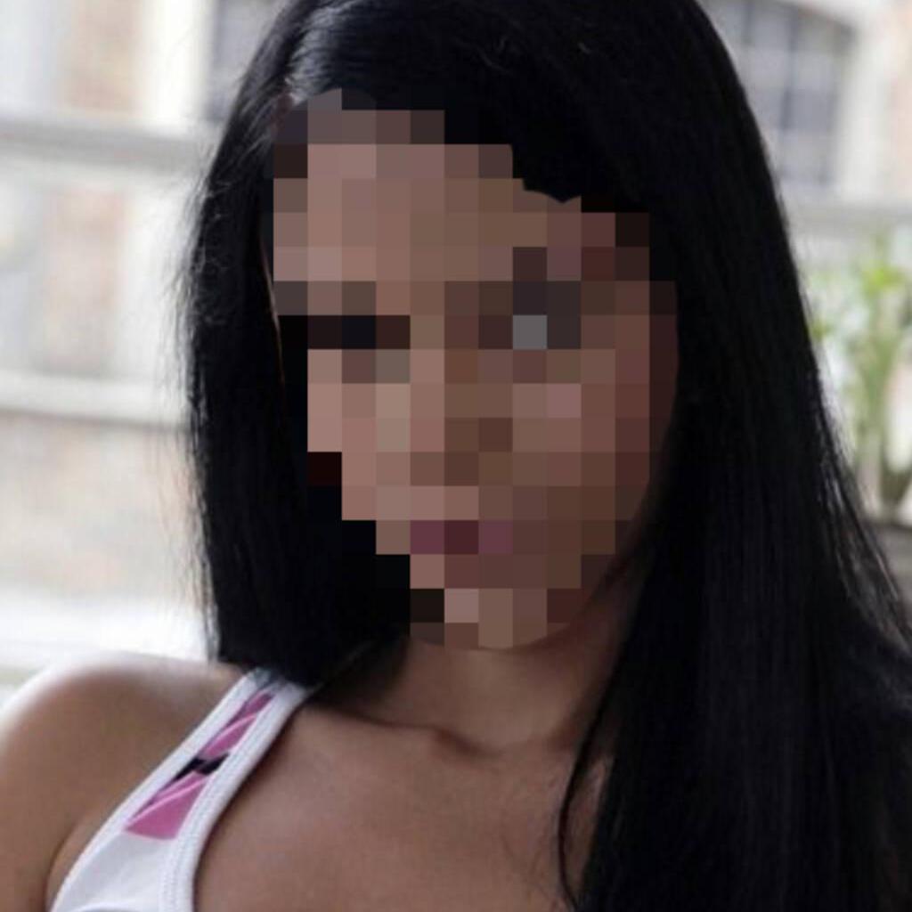 
                        Carly
                     is Female Escorts. | Vancouver | British Columbia | Canada | canadatopescorts.com 