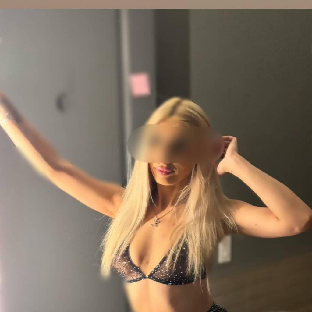 
                        CICI-613$209$3127
                     is Female Escorts. | Barrie | Ontario | Canada | canadatopescorts.com 