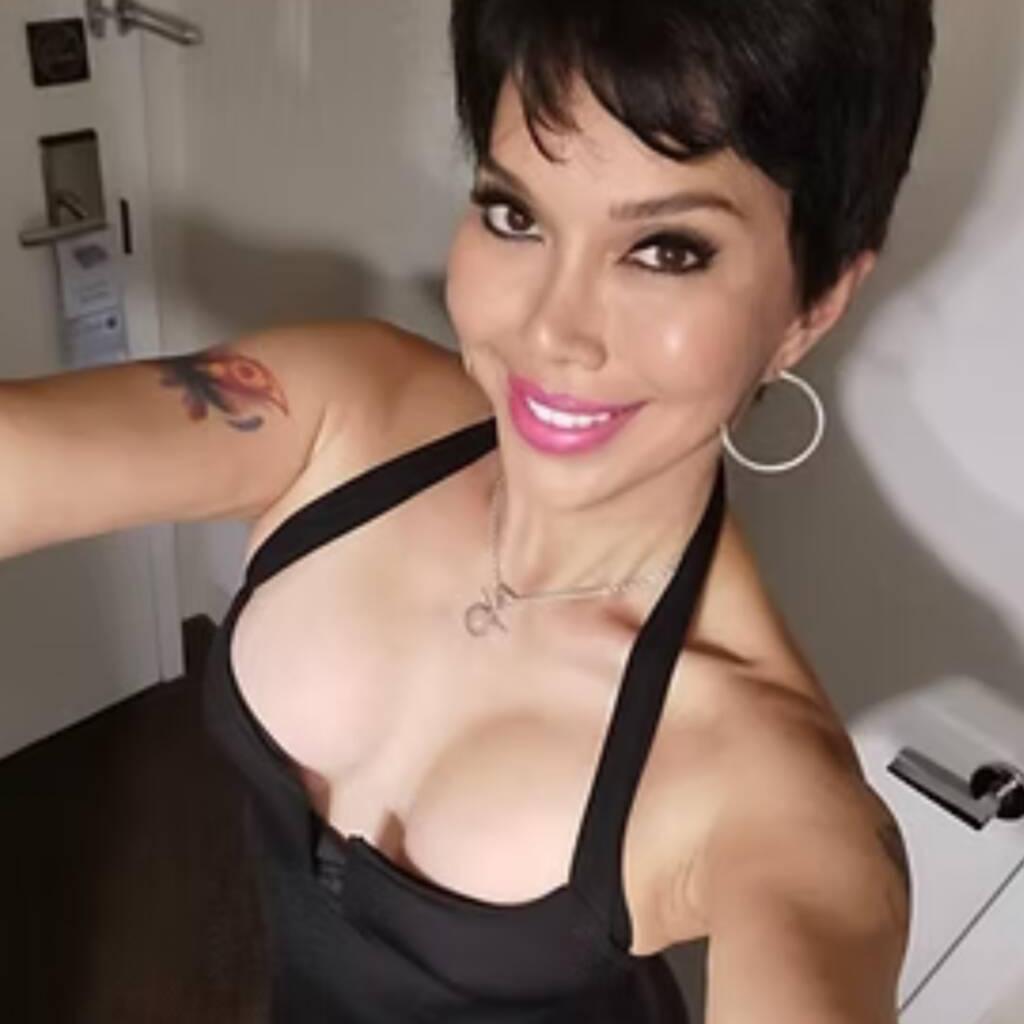 
                        Allie Zeon
                     is Female Escorts. | Cornwall | Ontario | Canada | canadatopescorts.com 