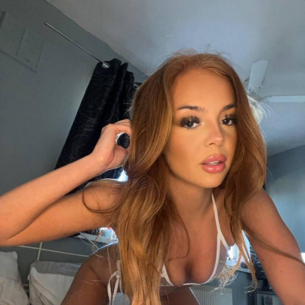 
                        Jessie
                     is Female Escorts. | Quebec City | Quebec | Canada | canadatopescorts.com 