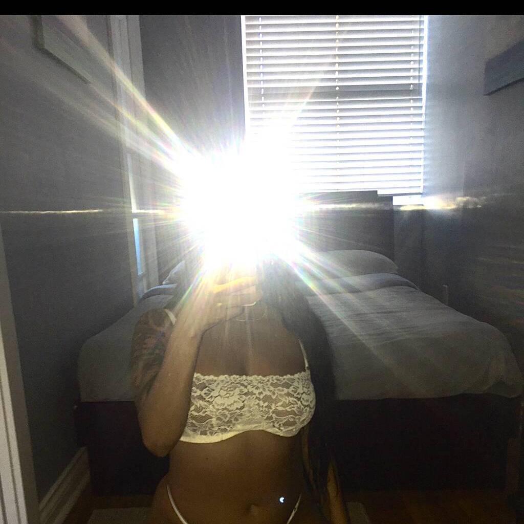 
                        Myra
                     is Female Escorts. | Edmonton | Alberta | Canada | canadatopescorts.com 