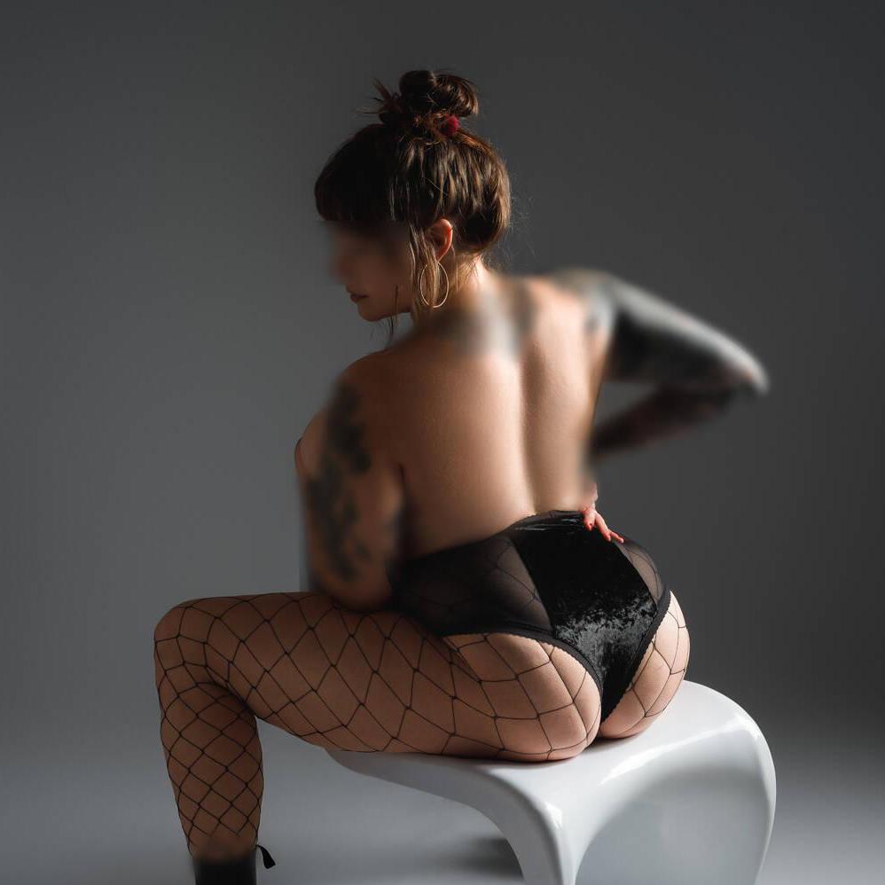 
                        Lillie Hamilton
                     is Female Escorts. | Calgary | Alberta | Canada | canadatopescorts.com 
