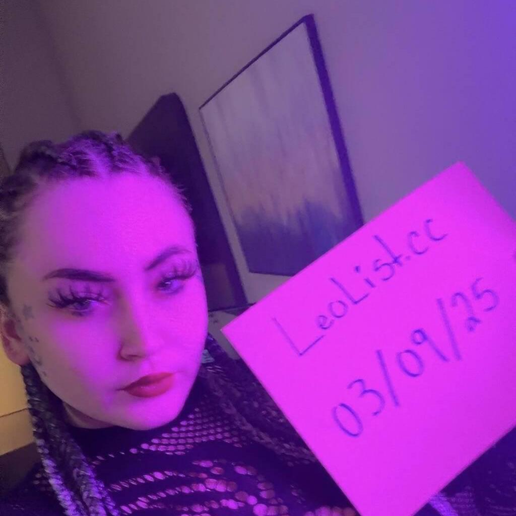 
                        Sara Lynn
                     is Female Escorts. | Edmonton | Alberta | Canada | canadatopescorts.com 