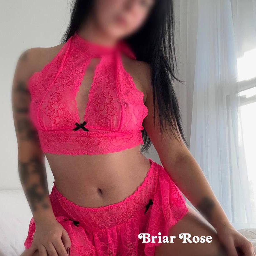 
                        Briar Rose
                     is Female Escorts. | Comox Balley | British Columbia | Canada | canadatopescorts.com 