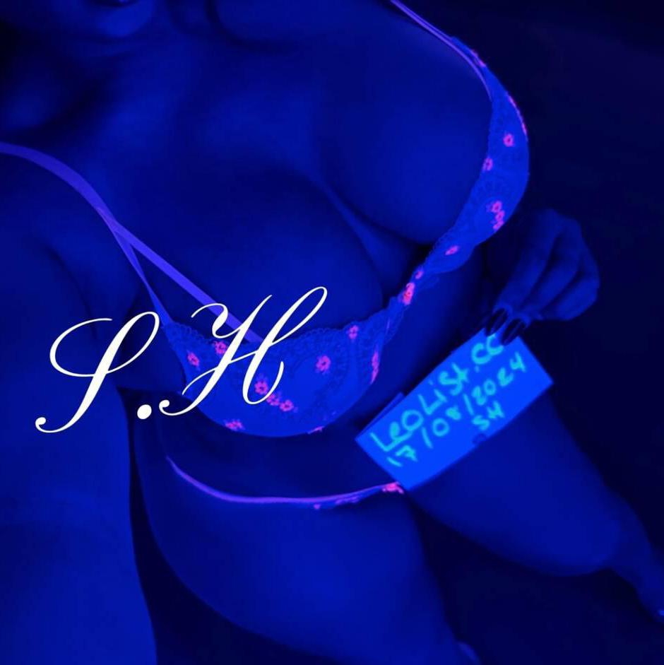 
                        Sophia Hunny
                     is Female Escorts. | windsor | Ontario | Canada | canadatopescorts.com 
