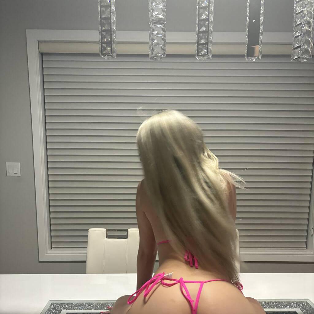 
                        Rosie Barbie
                     is Female Escorts. | Sudbury | Ontario | Canada | canadatopescorts.com 
