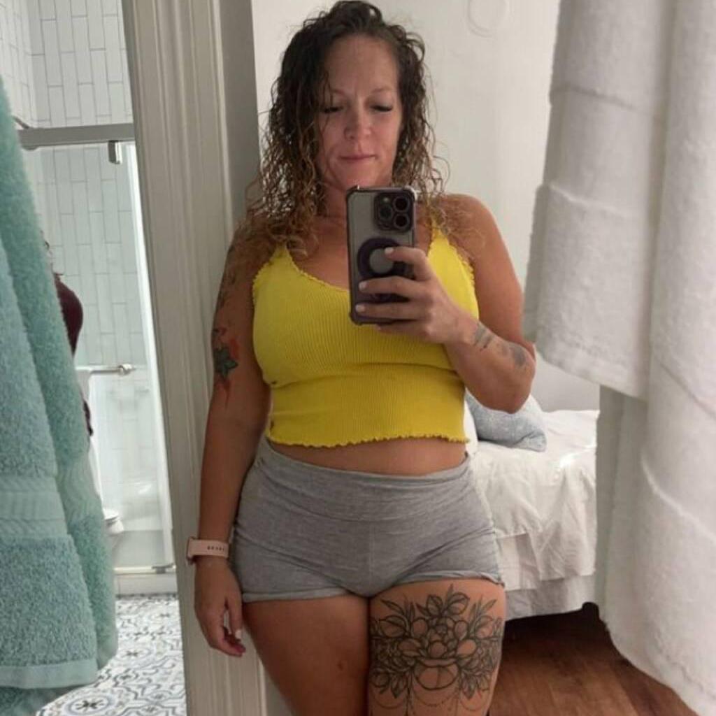 
                        Maria
                     is Female Escorts. | belleville | Ontario | Canada | canadatopescorts.com 