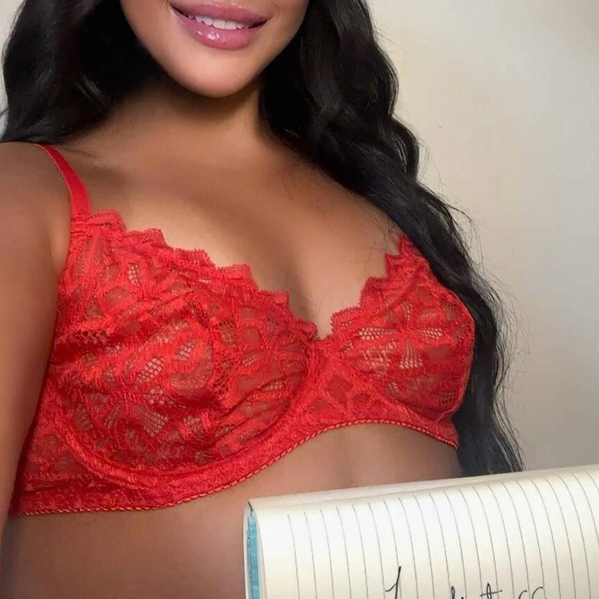 
                        Valentina
                     is Female Escorts. | windsor | Ontario | Canada | canadatopescorts.com 
