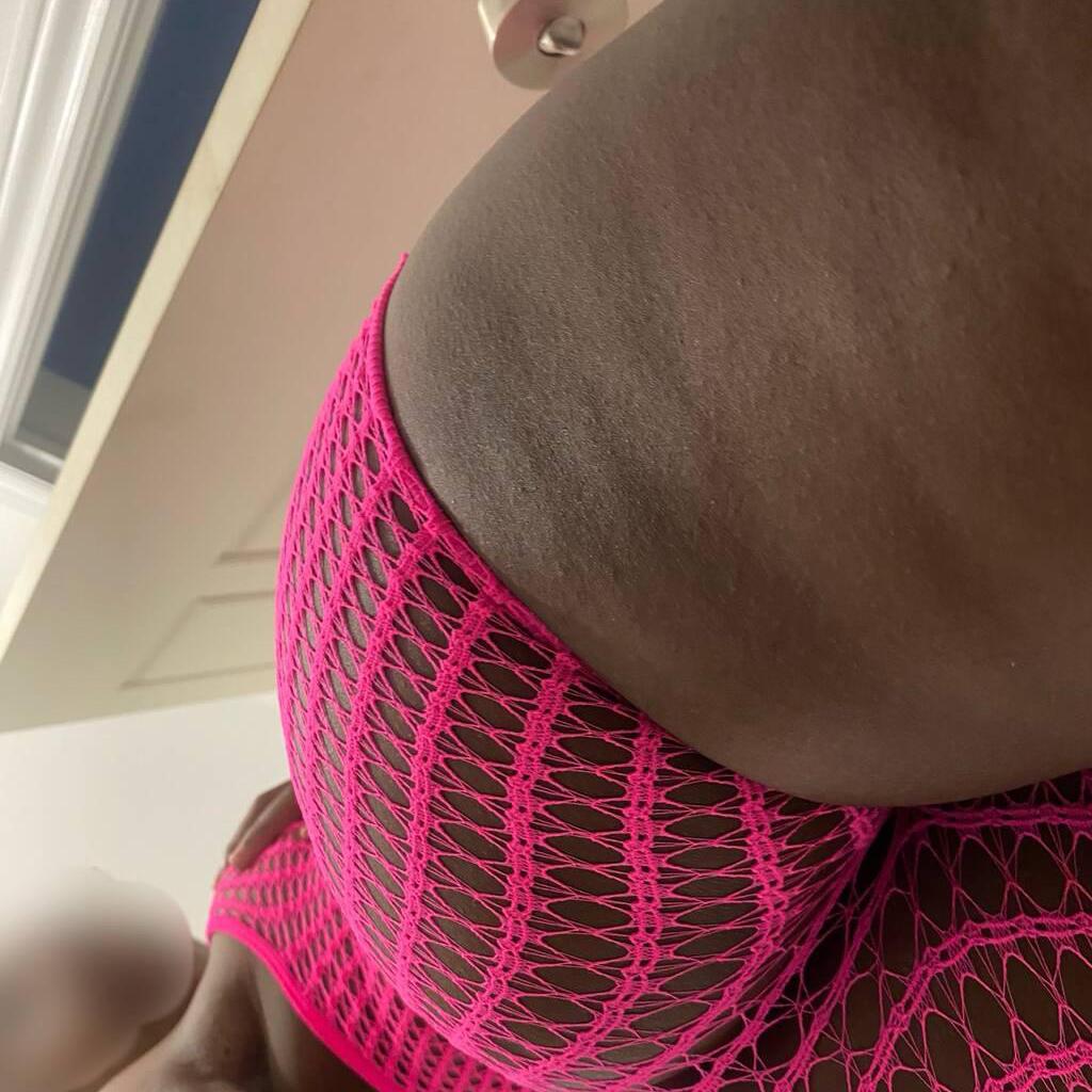 
                        Sierra 289.404.8856
                     is Female Escorts. | Toronto | Ontario | Canada | canadatopescorts.com 