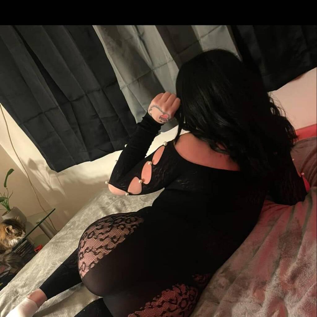 
                        Sarahh-roseee
                     is Female Escorts. | Montreal | Quebec | Canada | canadatopescorts.com 