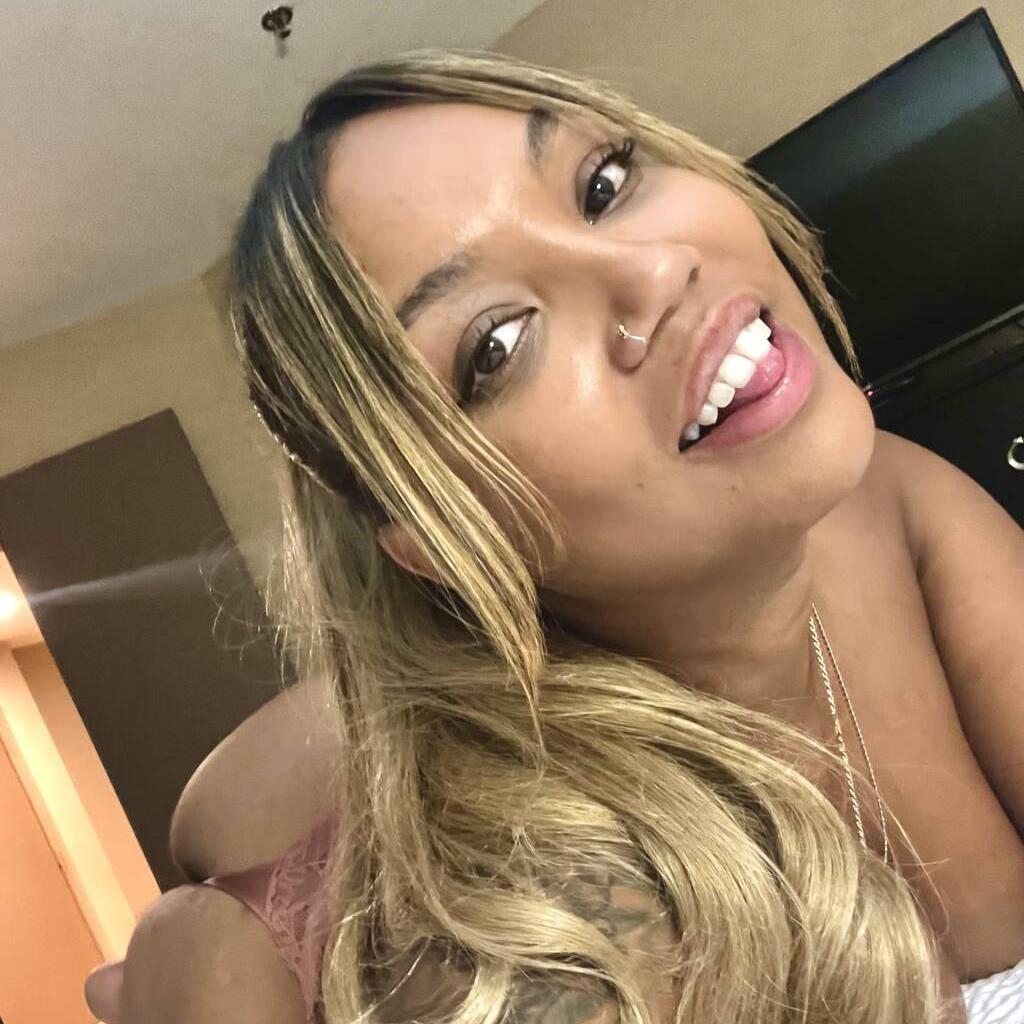 
                        Carmella
                     is Female Escorts. | Kitchener | Ontario | Canada | canadatopescorts.com 