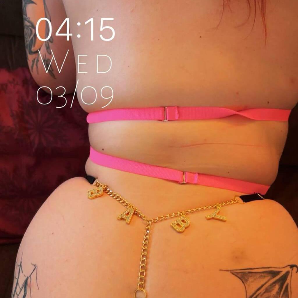 
                        Hannah
                     is Female Escorts. | belleville | Ontario | Canada | canadatopescorts.com 