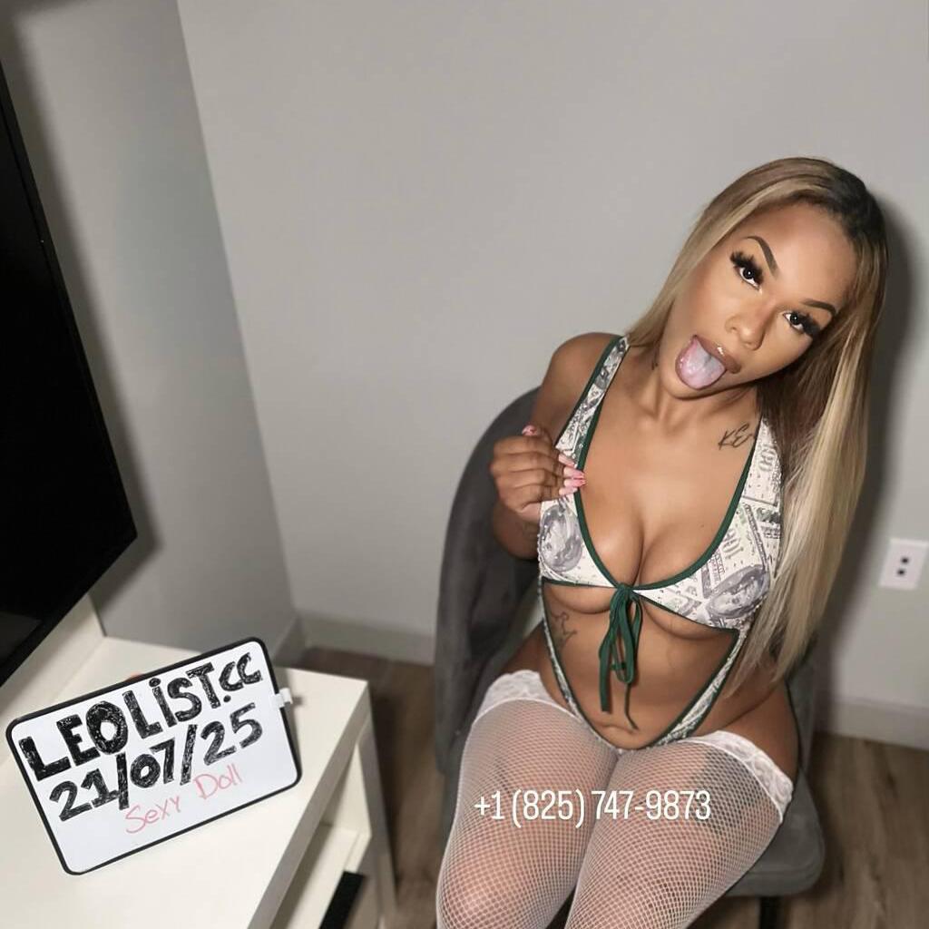 
                        sexy doll
                     is Female Escorts. | Winnipeg | Manitoba | Canada | canadatopescorts.com 