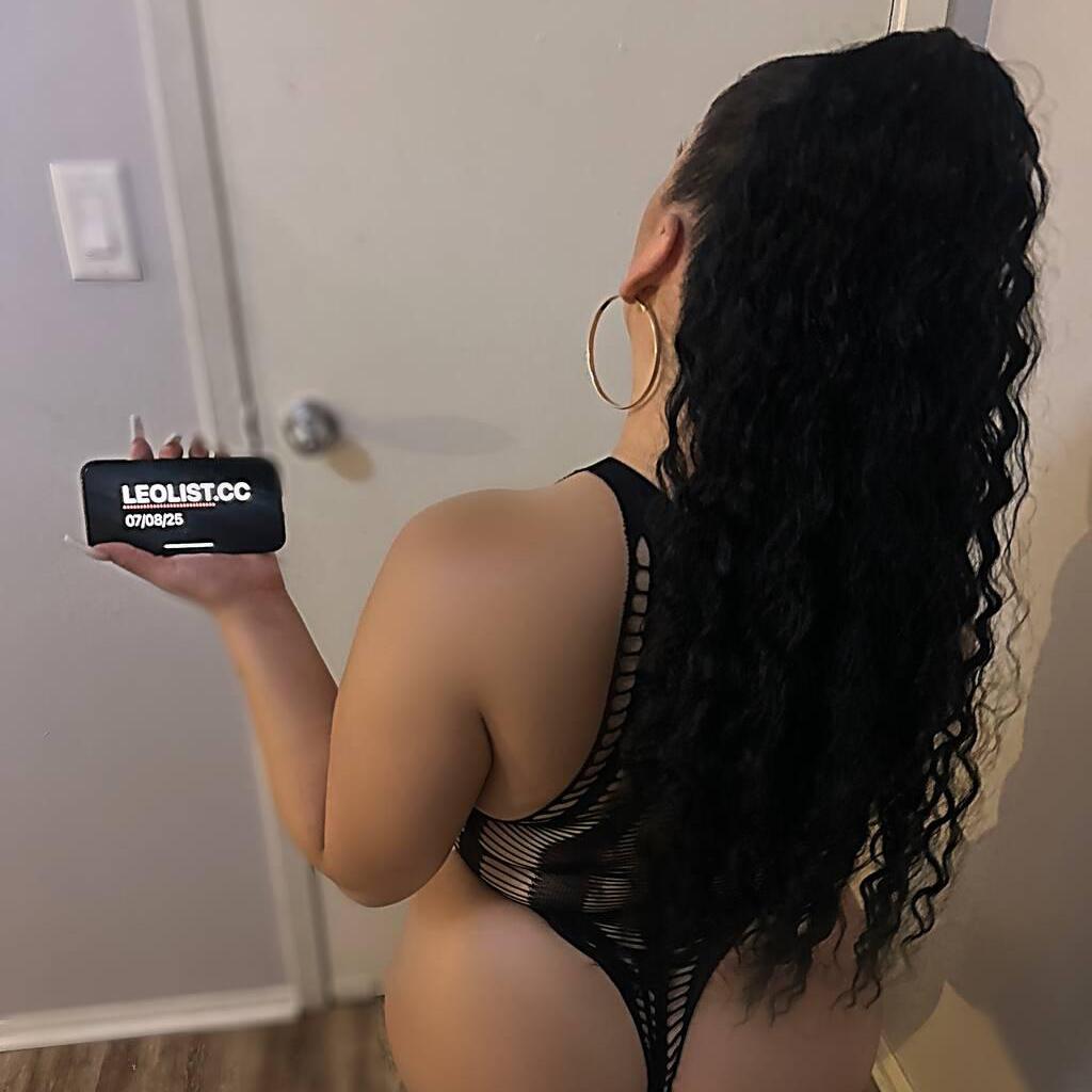 
                        Kara
                     is Female Escorts. | Winnipeg | Manitoba | Canada | canadatopescorts.com 