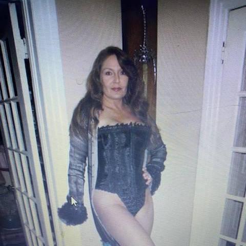
                        Anna
                     is Female Escorts. | Winnipeg | Manitoba | Canada | canadatopescorts.com 