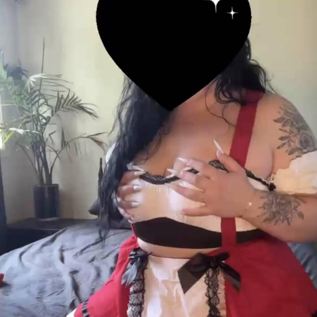 
                        Emerald @ Fantasy Spa
                     is Female Escorts. | Saskatoon | Saskatchewan | Canada | canadatopescorts.com 