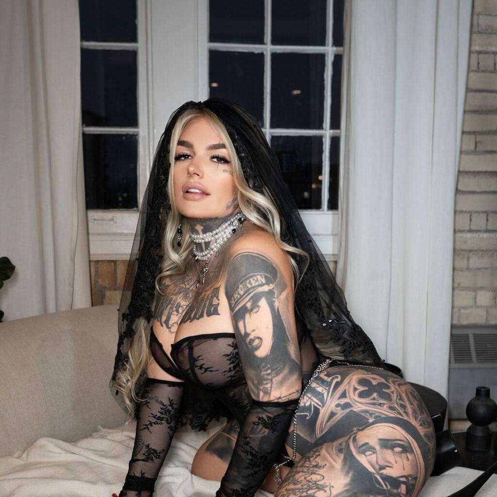 
                        Romy Rich
                     is Female Escorts. | Toronto | Ontario | Canada | canadatopescorts.com 