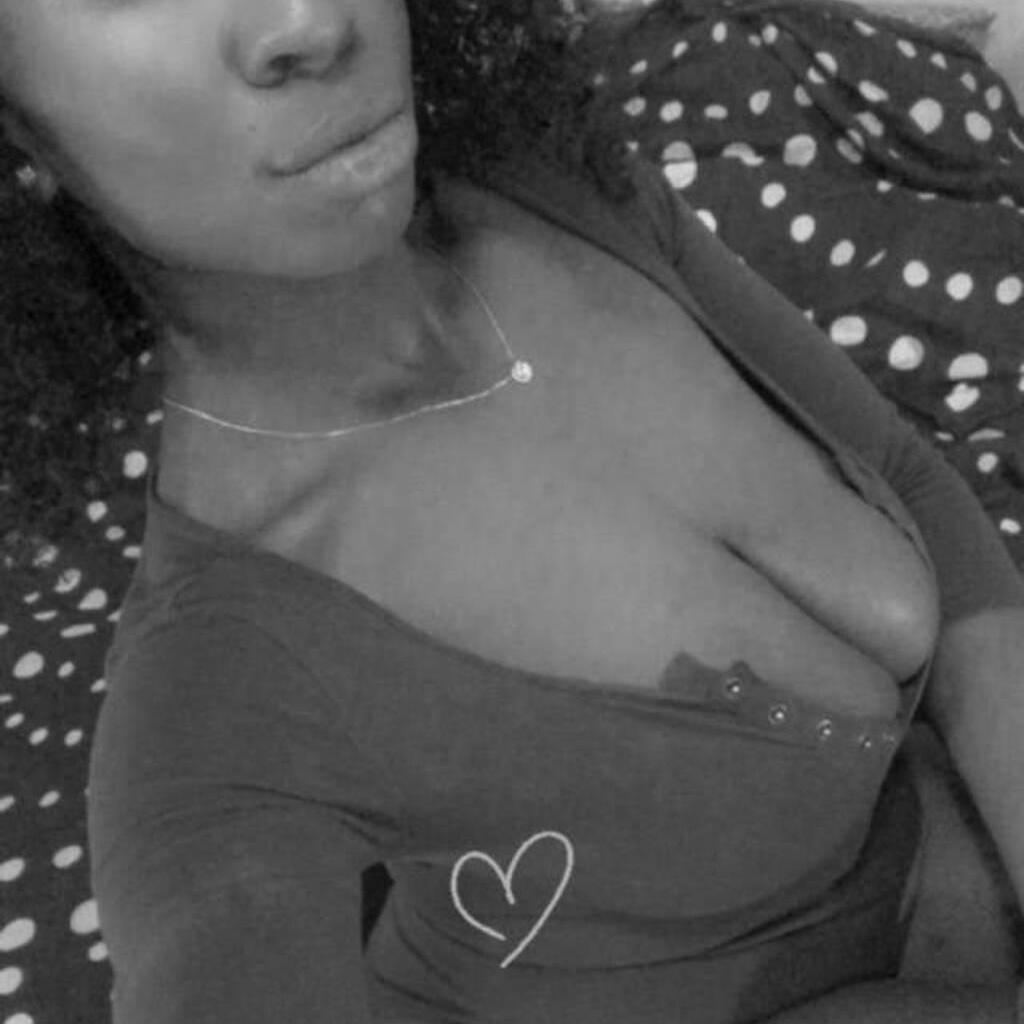 
                        Sofia
                     is Female Escorts. | Moncton | New Brunswick | Canada | canadatopescorts.com 