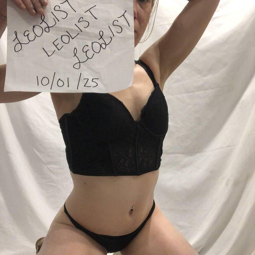 
                        Jade
                     is Female Escorts. | Barrie | Ontario | Canada | canadatopescorts.com 