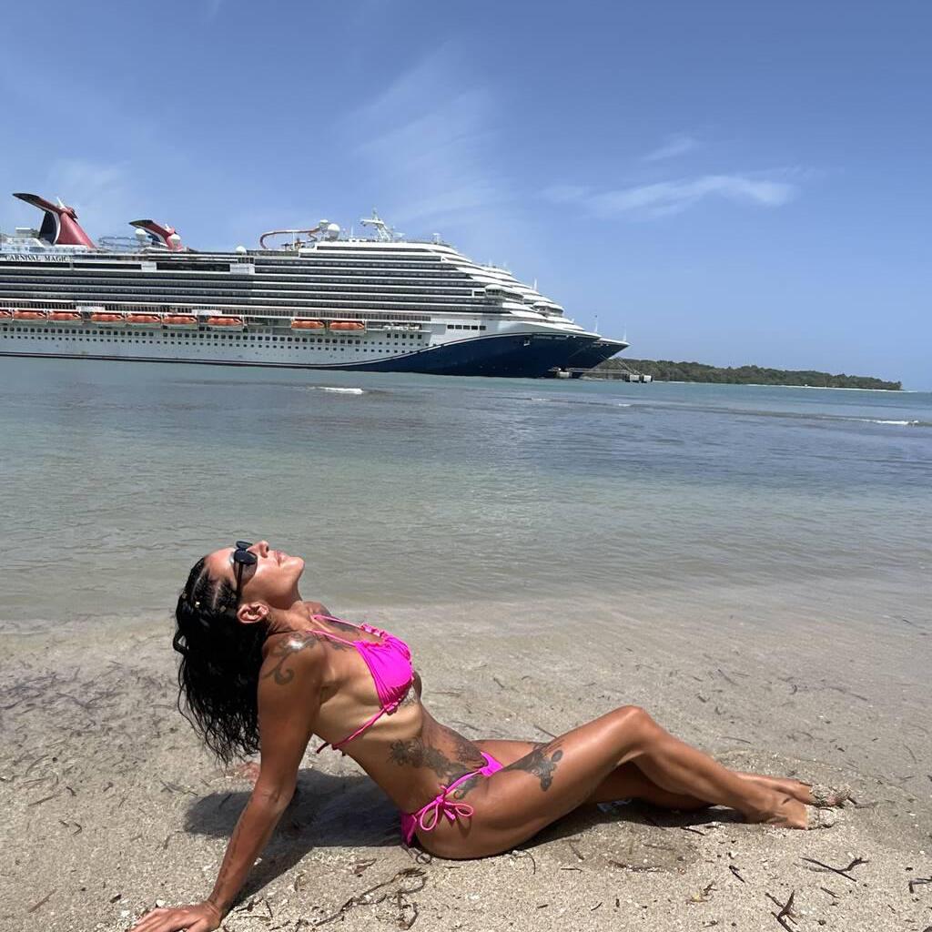 
                        Alicia EN LIGNE SEULEMENT
                     is Female Escorts. | Sherbrooke | Quebec | Canada | canadatopescorts.com 