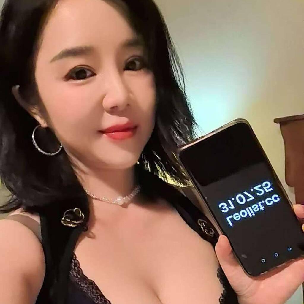 
                        Candy and Apple
                     is Female Escorts. | Ft Mcmurray | Alberta | Canada | canadatopescorts.com 