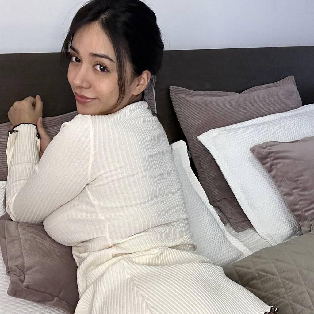 
                        Aaya
                     is Female Escorts. | Winnipeg | Manitoba | Canada | canadatopescorts.com 