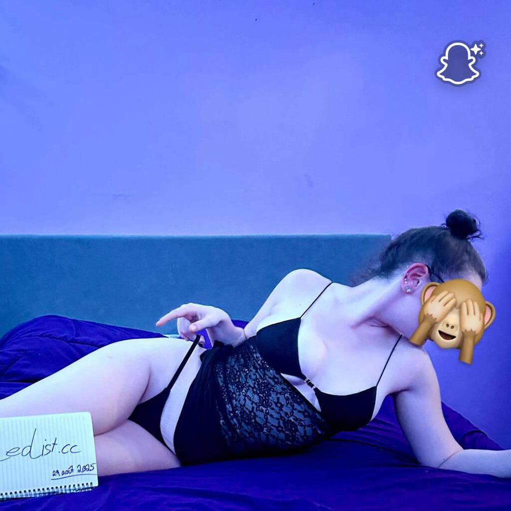 
                        sabrinalabaddie
                     is Female Escorts. | Montreal | Quebec | Canada | canadatopescorts.com 