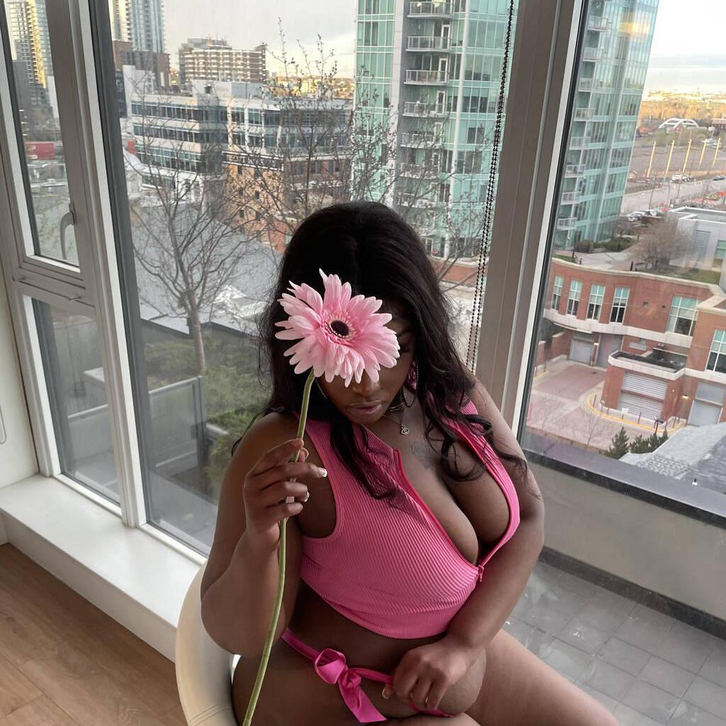 
                        Monika
                     is Female Escorts. | Kelowna | British Columbia | Canada | canadatopescorts.com 