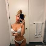 
                        Jenni
                     is Female Escorts. | Comox Balley | British Columbia | Canada | canadatopescorts.com 