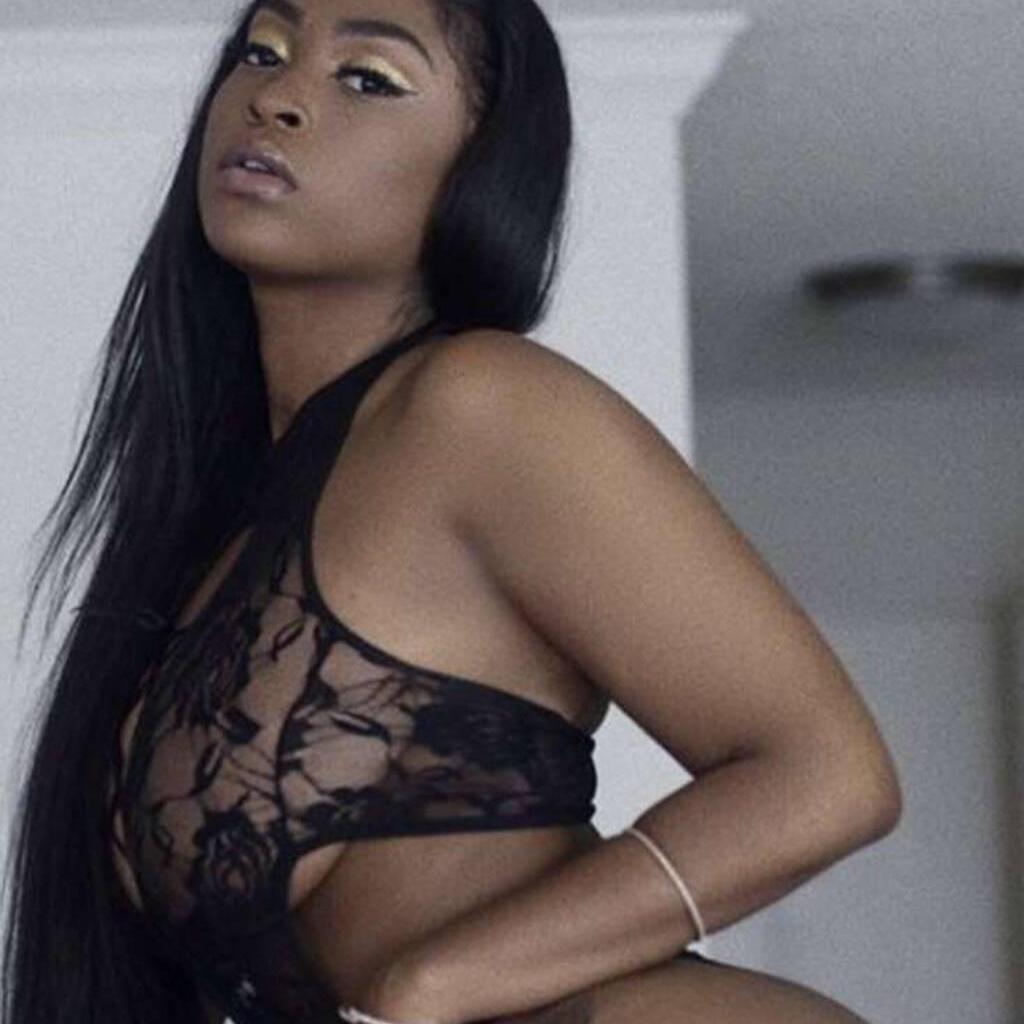 
                        Lyly
                     is Female Escorts. | Quebec City | Quebec | Canada | canadatopescorts.com 