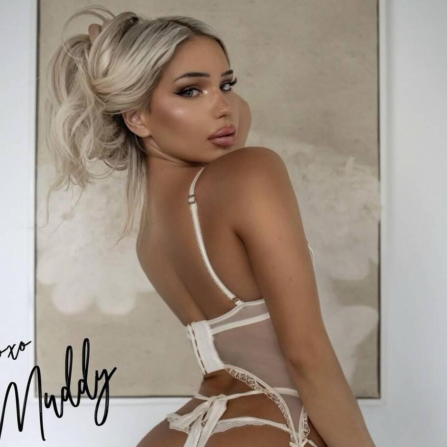 
                        Maddy
                     is Female Escorts. | Vancouver | British Columbia | Canada | canadatopescorts.com 