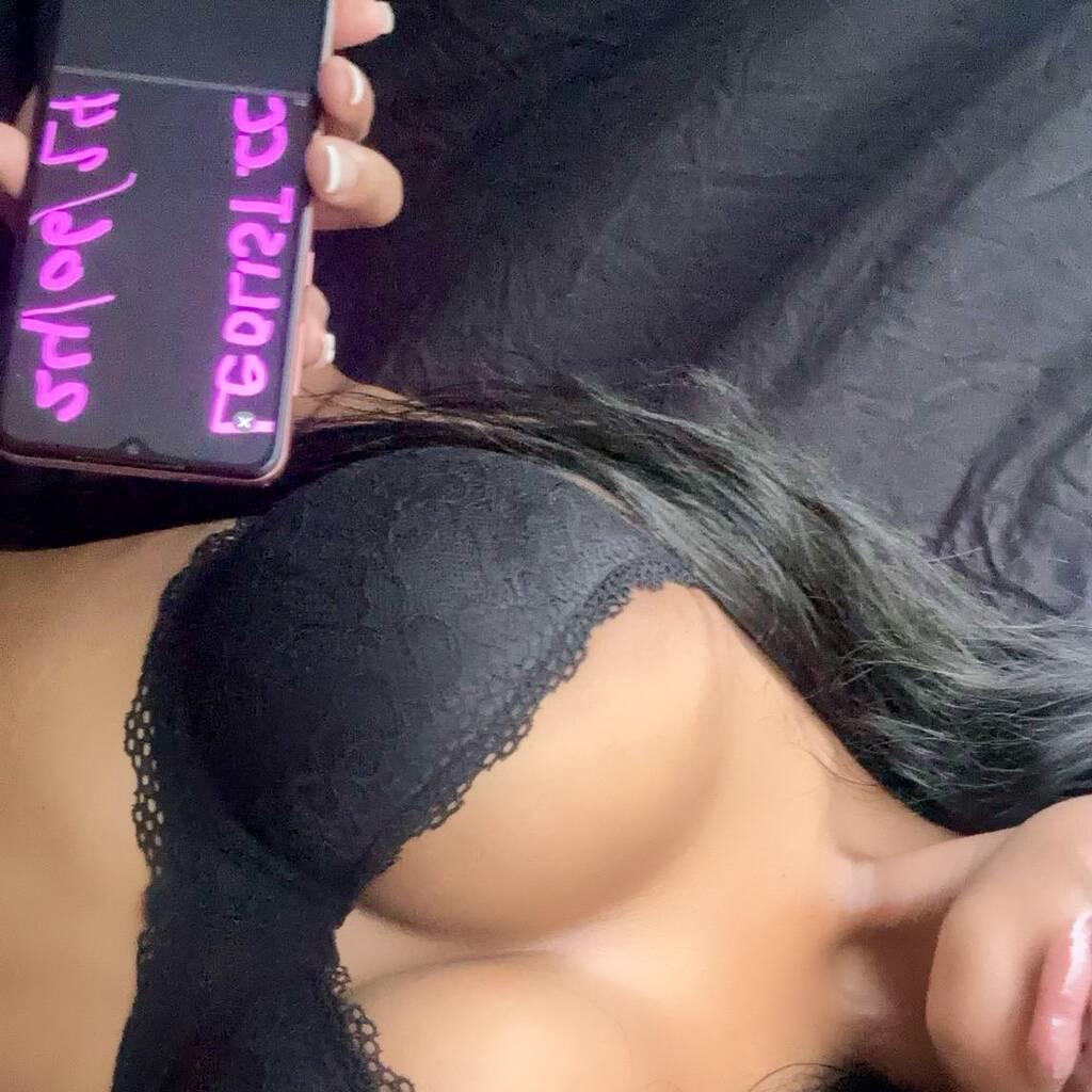 
                        MINA
                     is Female Escorts. | Ft Mcmurray | Alberta | Canada | canadatopescorts.com 