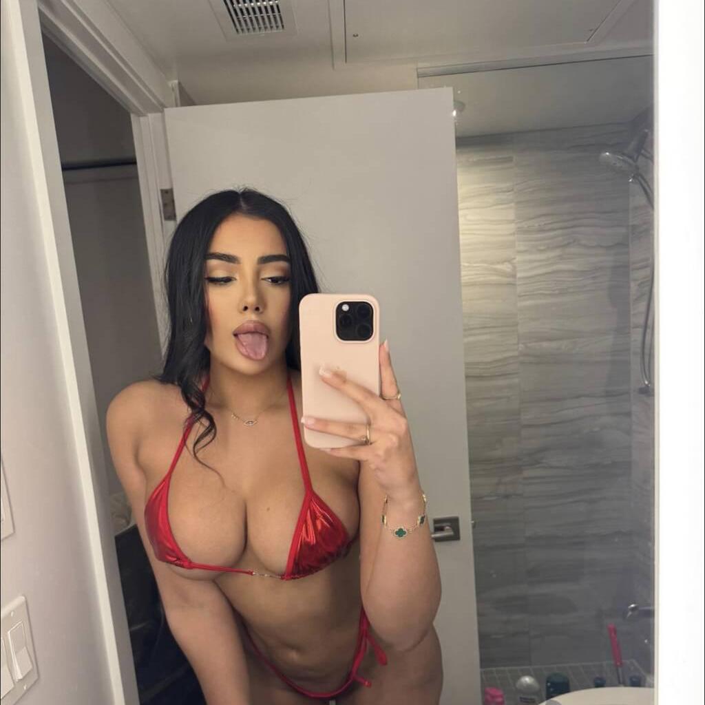 
                        Maria
                     is Female Escorts. | Kingston | Ontario | Canada | canadatopescorts.com 