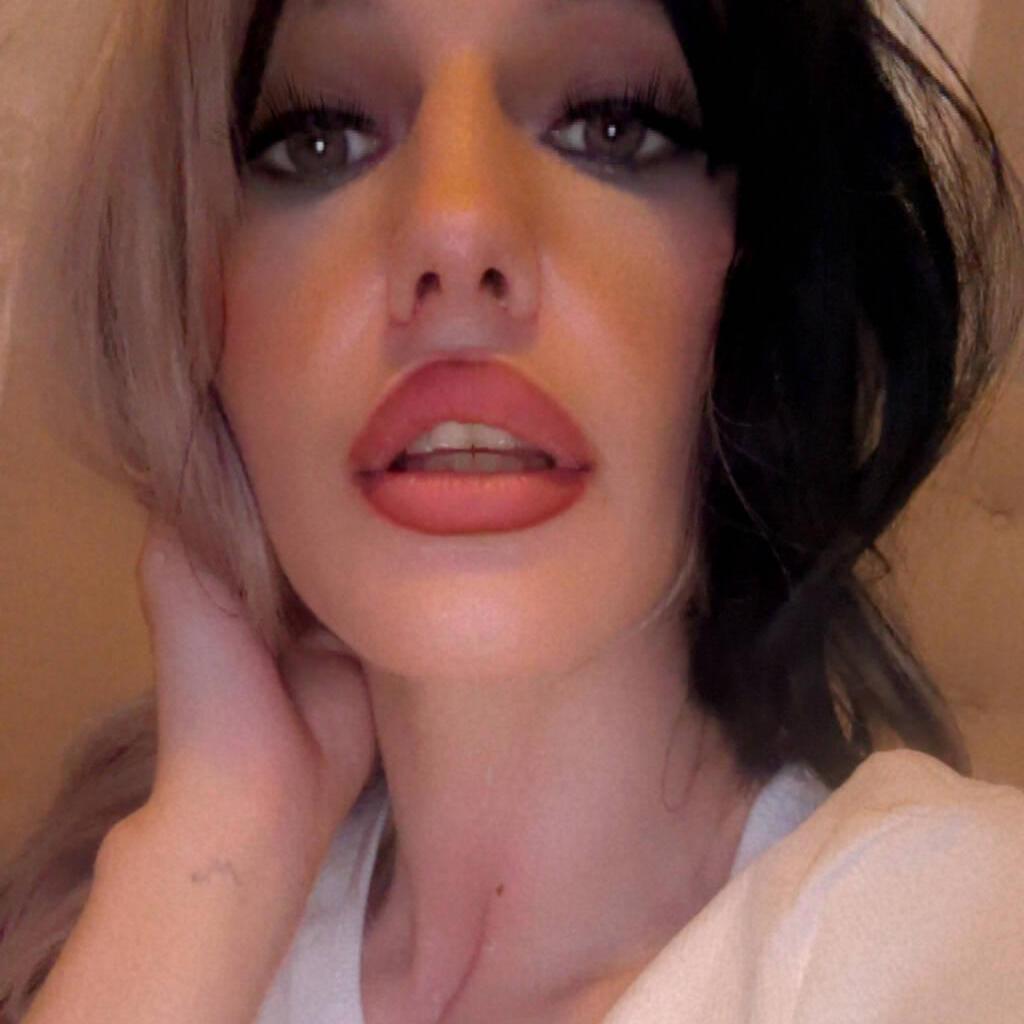 
                        вяιelle
                     is Female Escorts. | Owen Sound | Ontario | Canada | canadatopescorts.com 