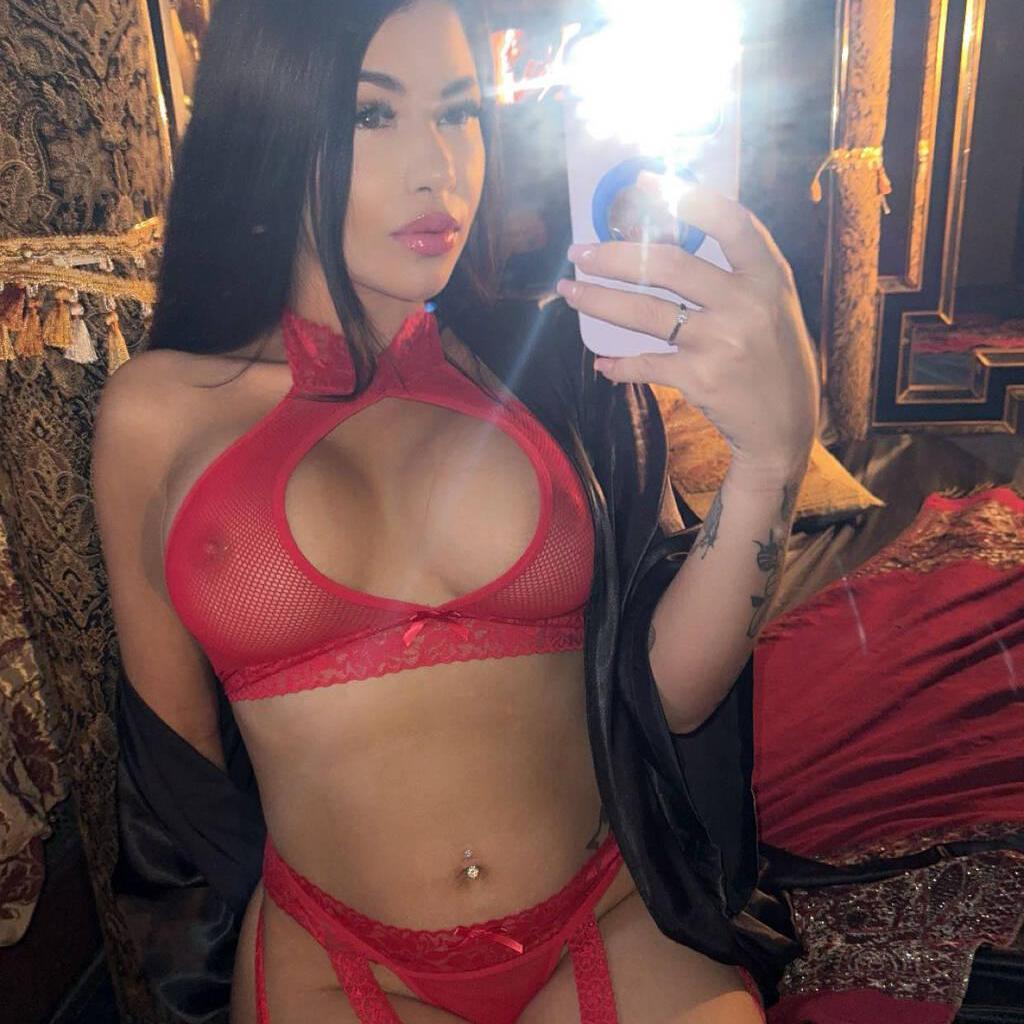 
                        Madison fox
                     is Female Escorts. | Medicine Hat | Alberta | Canada | canadatopescorts.com 