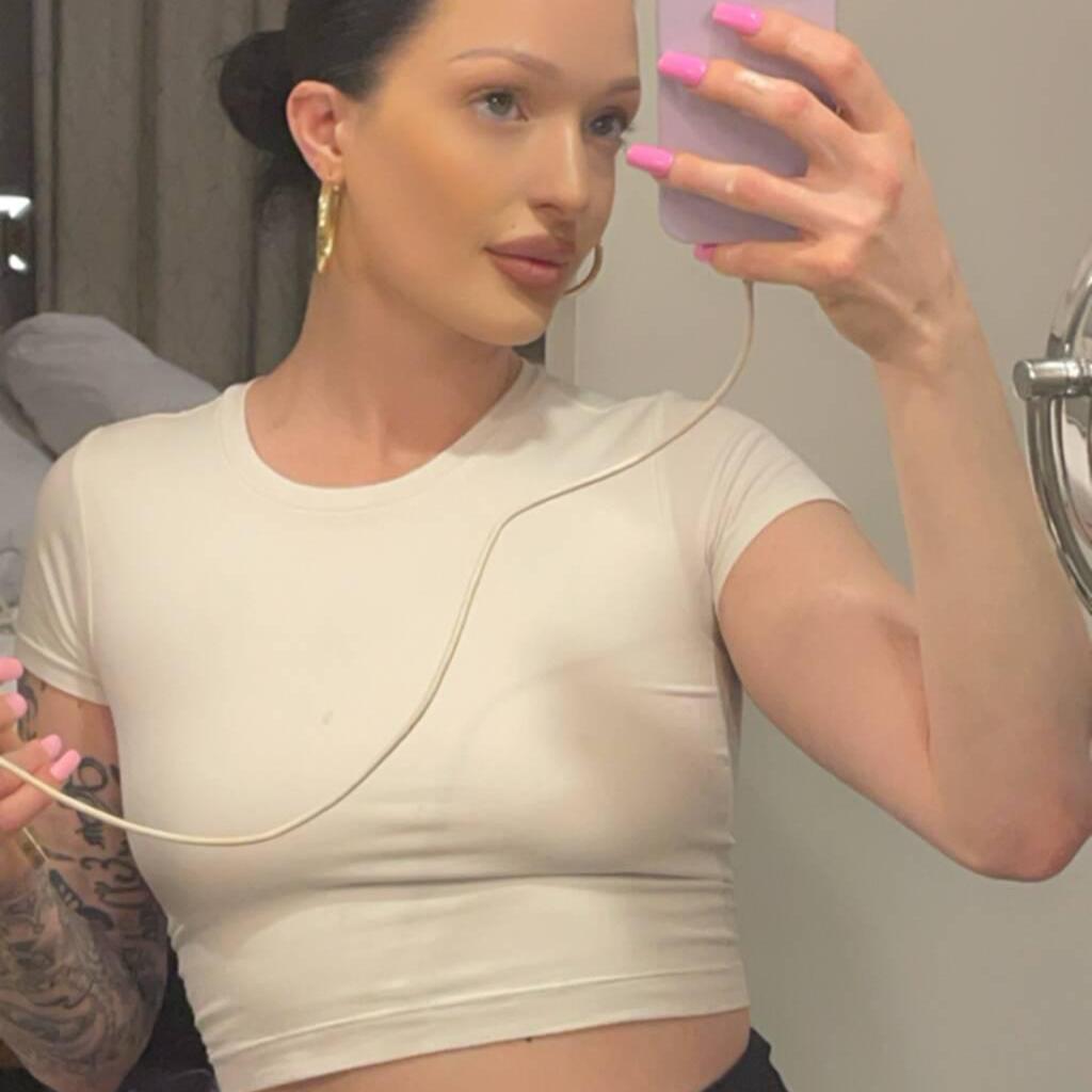 
                        - Hurricane Khloe
                     is Female Escorts. | Niagara | Ontario | Canada | canadatopescorts.com 